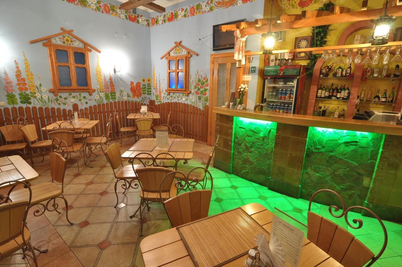 Hotel Zelenyi Klyn Ivano-Frankivsk Buitenkant foto