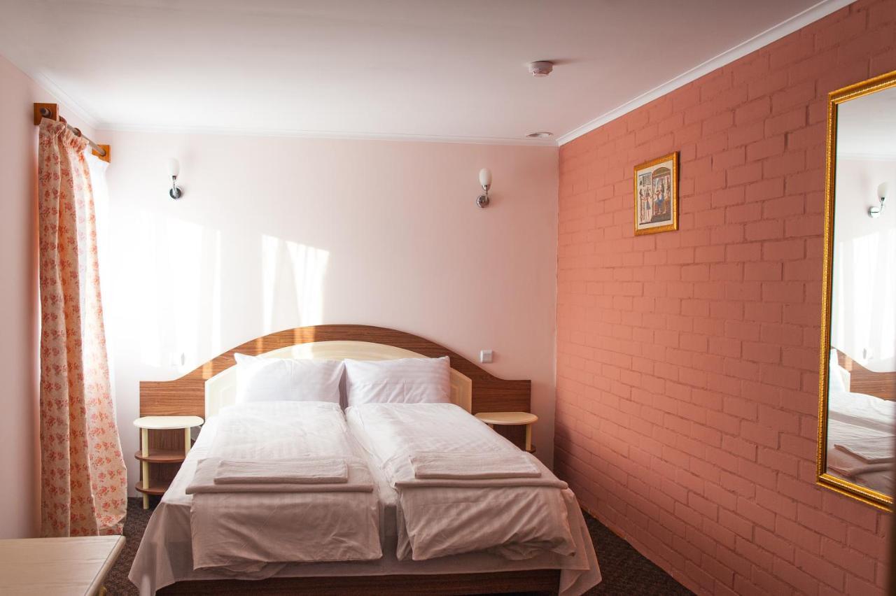 Hotel Zelenyi Klyn Ivano-Frankivsk Buitenkant foto